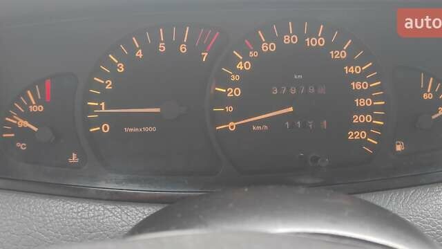 Опель Омега, объемом двигателя 2 л и пробегом 380 тыс. км за 2600 $, фото 3 на Automoto.ua