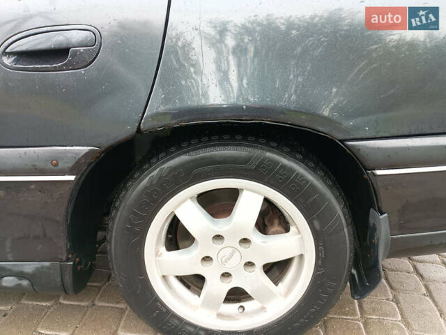 Опель Омега, объемом двигателя 2 л и пробегом 392 тыс. км за 2800 $, фото 10 на Automoto.ua