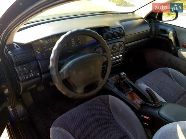 Опель Омега, объемом двигателя 2 л и пробегом 280 тыс. км за 2500 $, фото 12 на Automoto.ua