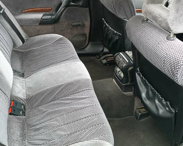 Опель Омега, объемом двигателя 2 л и пробегом 392 тыс. км за 2800 $, фото 6 на Automoto.ua