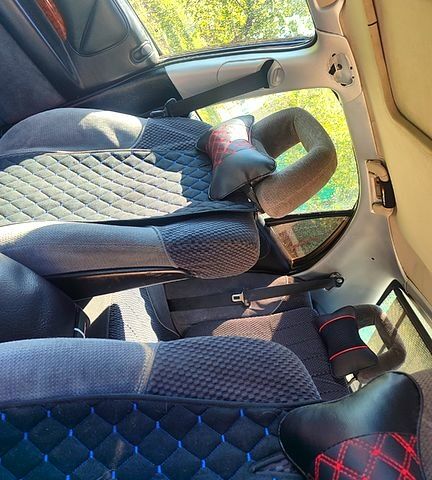 Опель Омега, об'ємом двигуна 2 л та пробігом 320 тис. км за 2800 $, фото 6 на Automoto.ua
