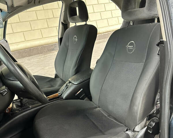 Опель Омега, объемом двигателя 2.5 л и пробегом 270 тыс. км за 1600 $, фото 7 на Automoto.ua