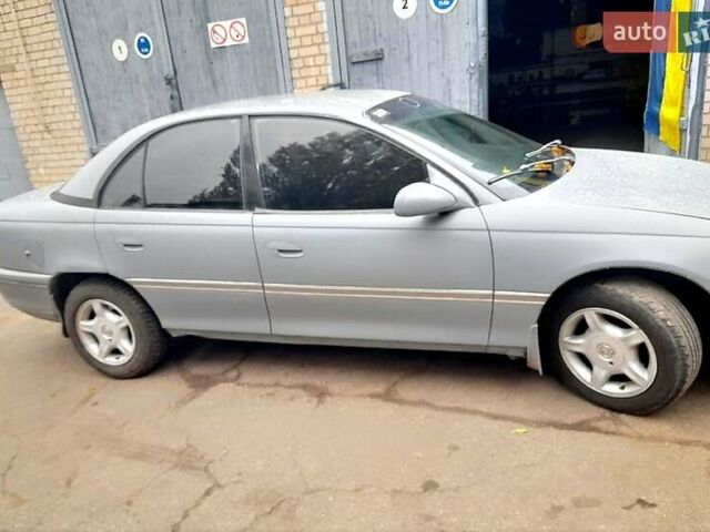 Опель Омега, об'ємом двигуна 2 л та пробігом 600 тис. км за 1750 $, фото 1 на Automoto.ua