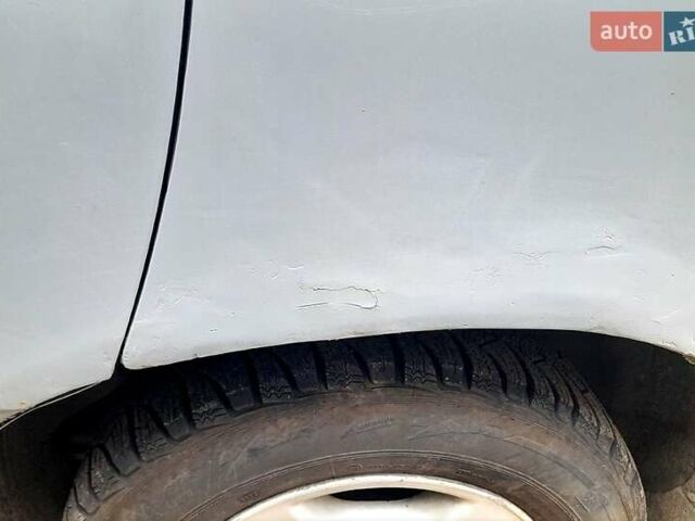 Опель Омега, об'ємом двигуна 2 л та пробігом 600 тис. км за 1750 $, фото 4 на Automoto.ua