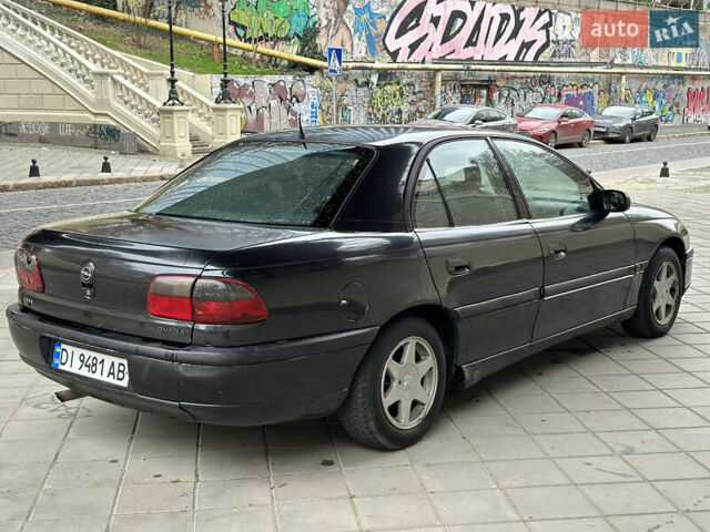 Опель Омега, объемом двигателя 2.5 л и пробегом 270 тыс. км за 1600 $, фото 3 на Automoto.ua