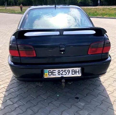 Опель Омега, объемом двигателя 2.5 л и пробегом 100 тыс. км за 2300 $, фото 3 на Automoto.ua