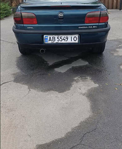 Опель Омега, объемом двигателя 2 л и пробегом 360 тыс. км за 2600 $, фото 1 на Automoto.ua