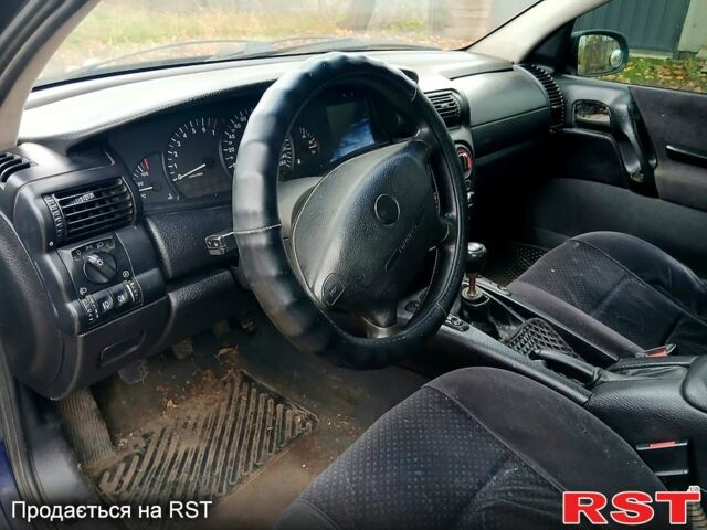 Опель Омега, объемом двигателя 2 л и пробегом 0 тыс. км за 2000 $, фото 8 на Automoto.ua