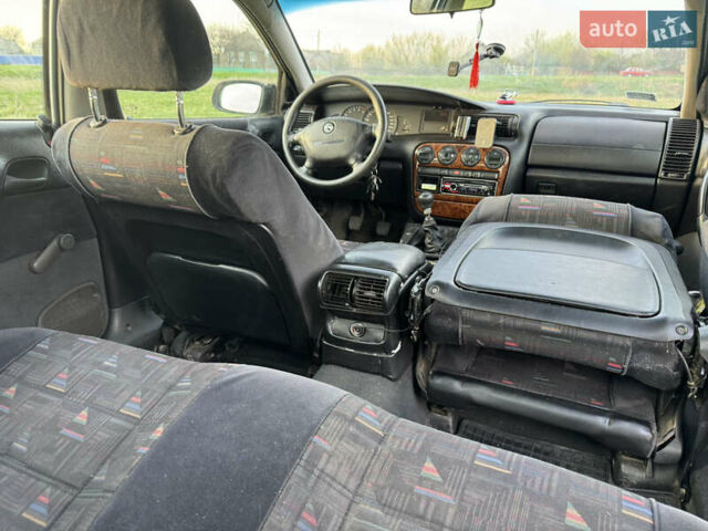 Опель Омега, объемом двигателя 2 л и пробегом 321 тыс. км за 1846 $, фото 3 на Automoto.ua