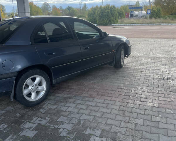 Опель Омега, об'ємом двигуна 2 л та пробігом 300 тис. км за 2550 $, фото 4 на Automoto.ua
