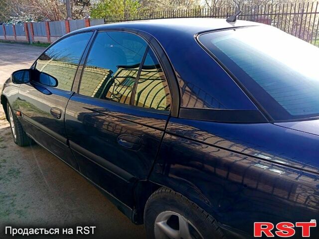 Опель Омега, объемом двигателя 20 л и пробегом 111 тыс. км за 1800 $, фото 1 на Automoto.ua