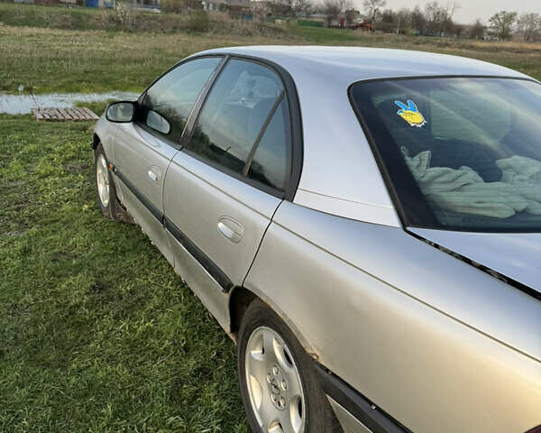 Опель Омега, объемом двигателя 2 л и пробегом 321 тыс. км за 1846 $, фото 7 на Automoto.ua