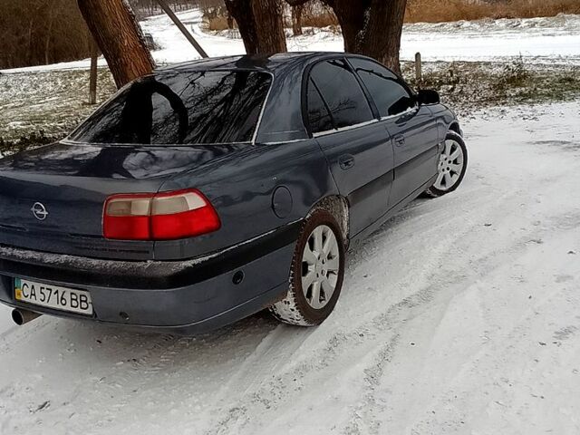 Опель Омега, об'ємом двигуна 2 л та пробігом 0 тис. км за 1200 $, фото 3 на Automoto.ua