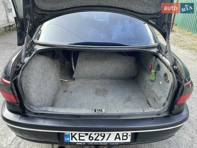 Опель Омега, объемом двигателя 2 л и пробегом 471 тыс. км за 2300 $, фото 16 на Automoto.ua