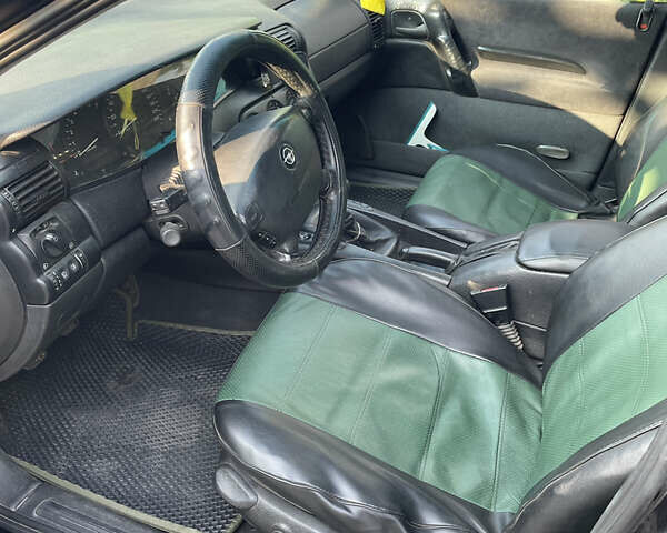 Опель Омега, объемом двигателя 2 л и пробегом 471 тыс. км за 2300 $, фото 12 на Automoto.ua