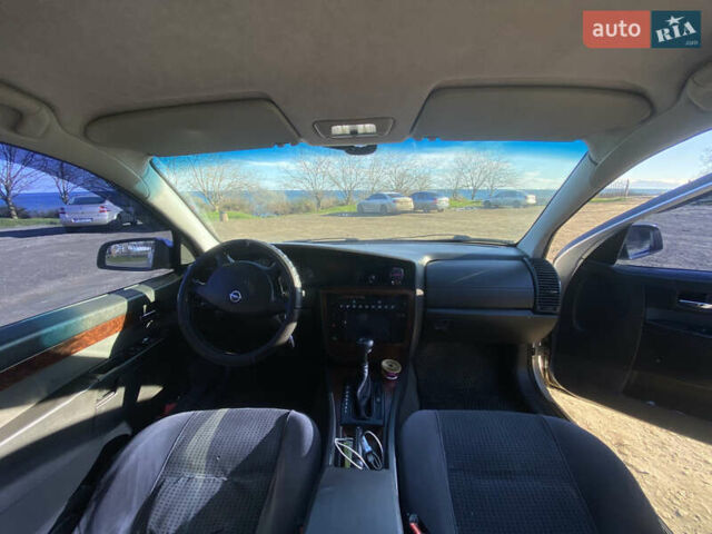 Опель Омега, объемом двигателя 2.2 л и пробегом 287 тыс. км за 3500 $, фото 13 на Automoto.ua