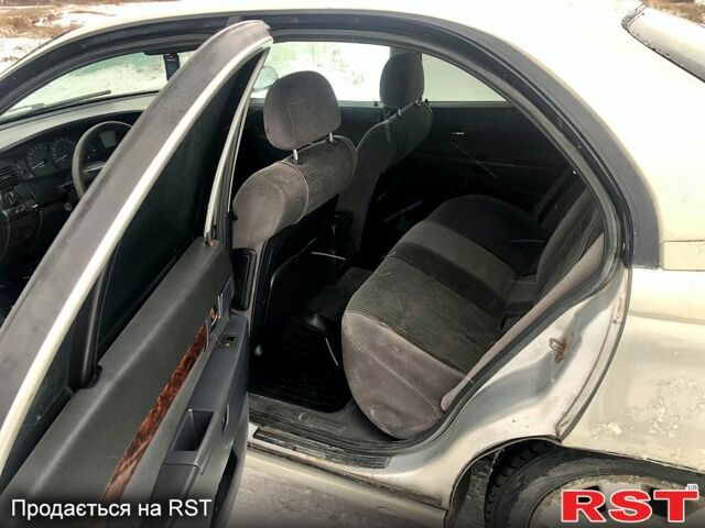 Опель Омега, объемом двигателя 25 л и пробегом 360 тыс. км за 2300 $, фото 12 на Automoto.ua