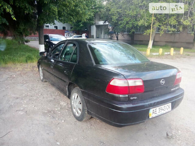 Опель Омега, объемом двигателя 2.2 л и пробегом 300 тыс. км за 2700 $, фото 1 на Automoto.ua