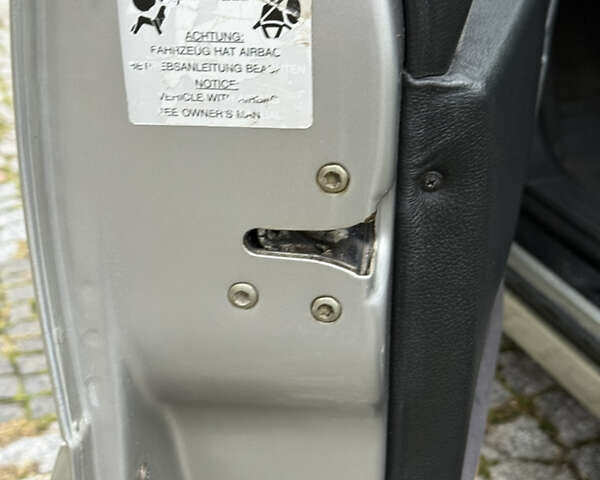 Опель Омега, объемом двигателя 2.6 л и пробегом 280 тыс. км за 3800 $, фото 9 на Automoto.ua