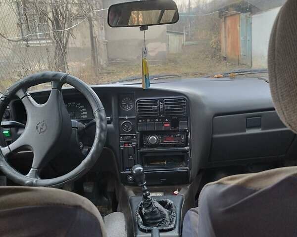 Опель Омега, объемом двигателя 1.8 л и пробегом 250 тыс. км за 800 $, фото 5 на Automoto.ua