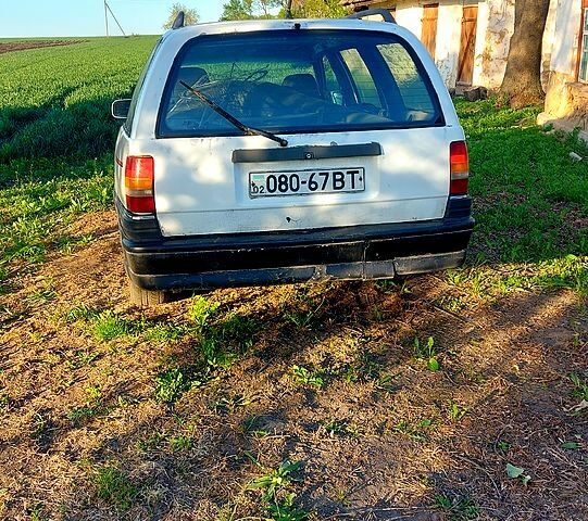 Опель Омега, об'ємом двигуна 2.3 л та пробігом 130 тис. км за 500 $, фото 2 на Automoto.ua