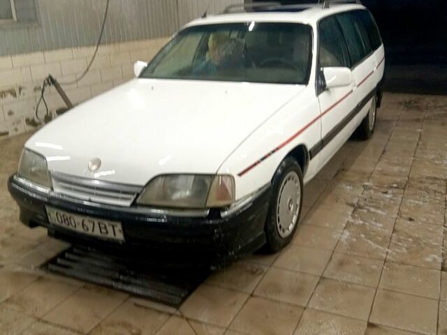 Опель Омега, объемом двигателя 23 л и пробегом 222 тыс. км за 1800 $, фото 5 на Automoto.ua