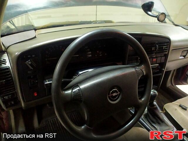 Опель Омега, объемом двигателя 2 л и пробегом 100 тыс. км за 1200 $, фото 10 на Automoto.ua