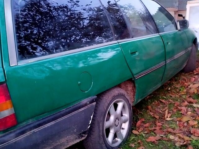 Опель Омега, об'ємом двигуна 20 л та пробігом 0 тис. км за 800 $, фото 2 на Automoto.ua