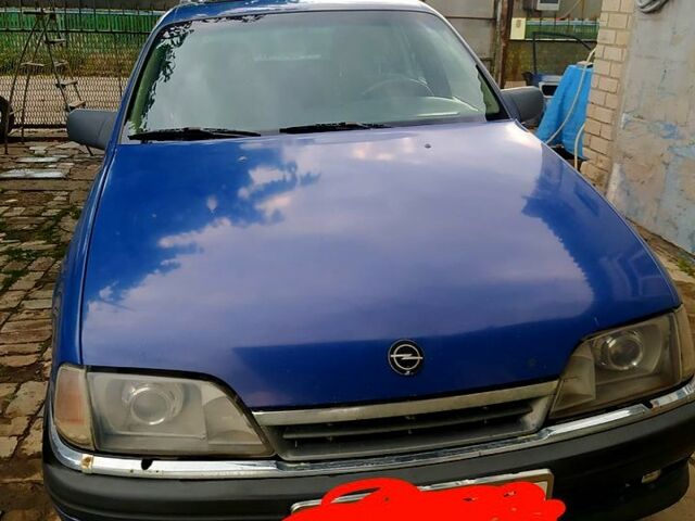 Опель Омега, объемом двигателя 2 л и пробегом 0 тыс. км за 1200 $, фото 1 на Automoto.ua