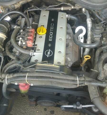 Опель Омега, об'ємом двигуна 2 л та пробігом 464 тис. км за 3200 $, фото 1 на Automoto.ua