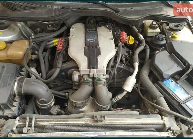 Опель Омега, об'ємом двигуна 2.6 л та пробігом 270 тис. км за 3400 $, фото 1 на Automoto.ua