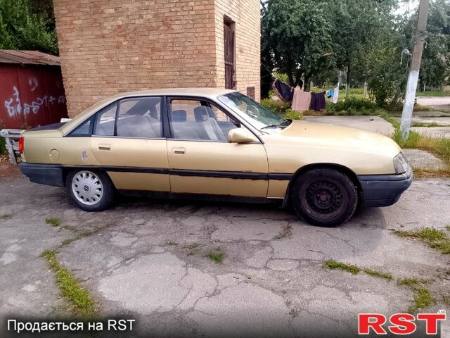 Жовтий Опель Омега, об'ємом двигуна 2 л та пробігом 0 тис. км за 600 $, фото 1 на Automoto.ua
