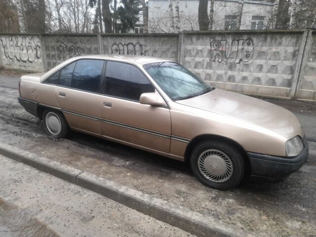 Сірий Опель Омега, об'ємом двигуна 2 л та пробігом 2 тис. км за 2500 $, фото 4 на Automoto.ua