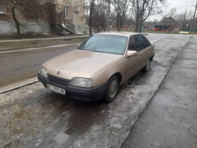 Сірий Опель Омега, об'ємом двигуна 2 л та пробігом 2 тис. км за 2500 $, фото 1 на Automoto.ua