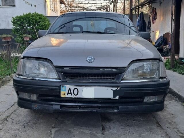Сірий Опель Омега, об'ємом двигуна 2 л та пробігом 470 тис. км за 603 $, фото 3 на Automoto.ua