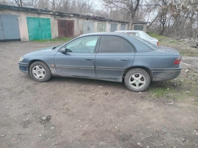 Серый Опель Омега, объемом двигателя 2 л и пробегом 100 тыс. км за 1800 $, фото 5 на Automoto.ua