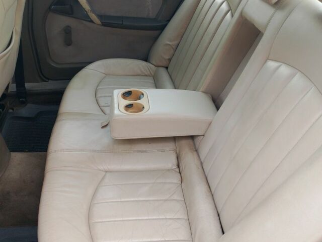 Серый Опель Омега, объемом двигателя 2 л и пробегом 222 тыс. км за 1048 $, фото 5 на Automoto.ua