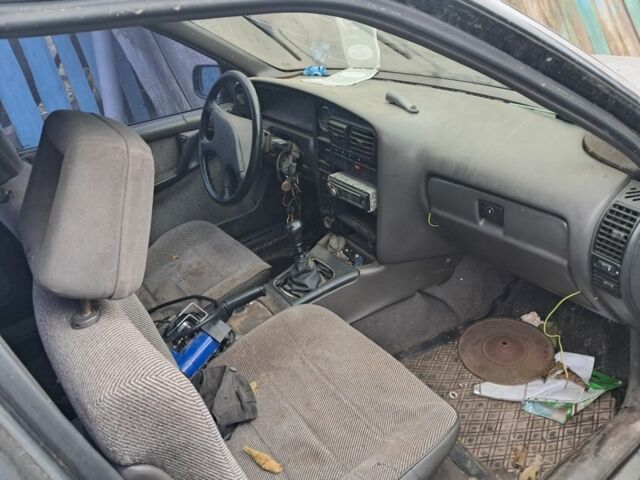 Серый Опель Омега, объемом двигателя 2 л и пробегом 2 тыс. км за 954 $, фото 3 на Automoto.ua