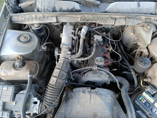 Серый Опель Омега, объемом двигателя 2 л и пробегом 250 тыс. км за 600 $, фото 6 на Automoto.ua