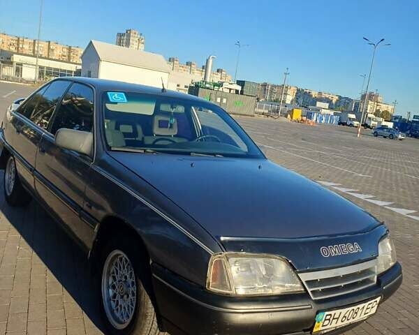 Серый Опель Омега, объемом двигателя 2 л и пробегом 100 тыс. км за 1550 $, фото 7 на Automoto.ua