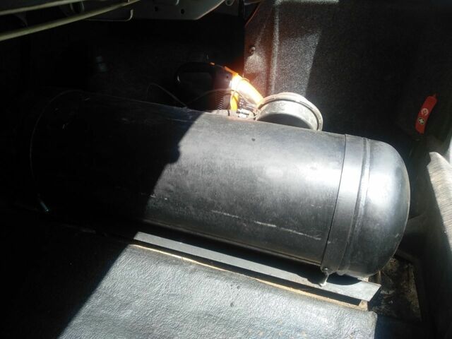 Серый Опель Омега, объемом двигателя 2 л и пробегом 225 тыс. км за 1000 $, фото 7 на Automoto.ua