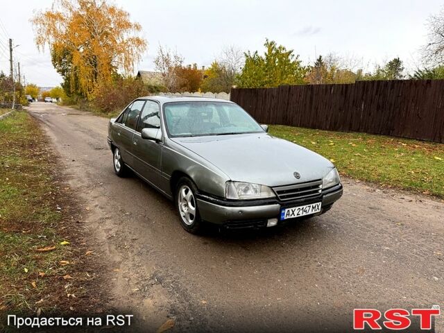 Серый Опель Омега, объемом двигателя 2 л и пробегом 225 тыс. км за 1000 $, фото 2 на Automoto.ua