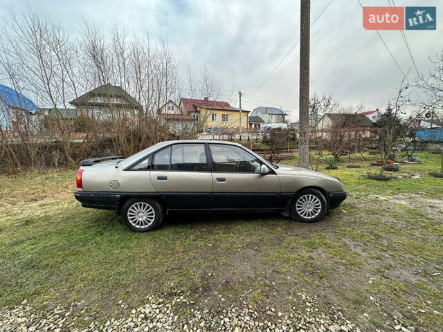 Серый Опель Омега, объемом двигателя 1.8 л и пробегом 200 тыс. км за 800 $, фото 4 на Automoto.ua