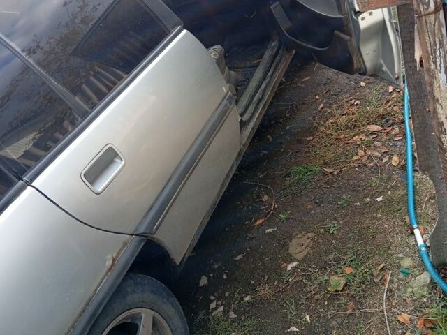 Сірий Опель Омега, об'ємом двигуна 2 л та пробігом 34 тис. км за 831 $, фото 3 на Automoto.ua