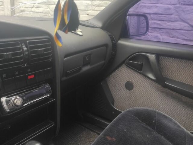 Серый Опель Омега, объемом двигателя 2 л и пробегом 3 тыс. км за 950 $, фото 14 на Automoto.ua