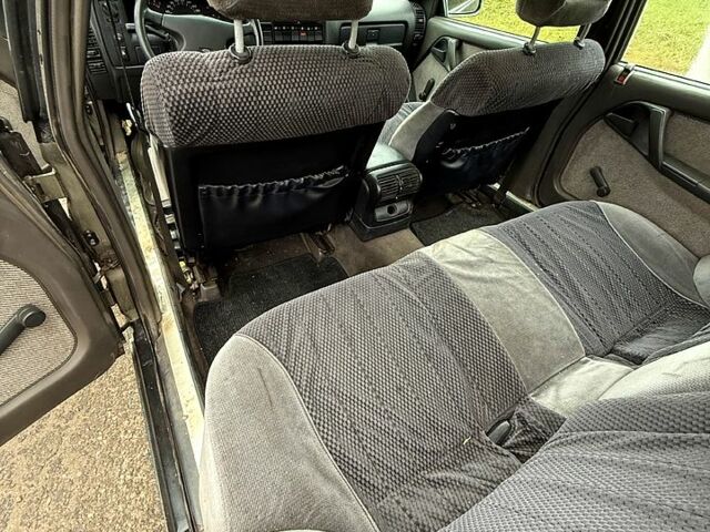 Серый Опель Омега, объемом двигателя 2 л и пробегом 225 тыс. км за 1000 $, фото 9 на Automoto.ua