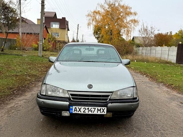 Сірий Опель Омега, об'ємом двигуна 2 л та пробігом 225 тис. км за 1000 $, фото 1 на Automoto.ua