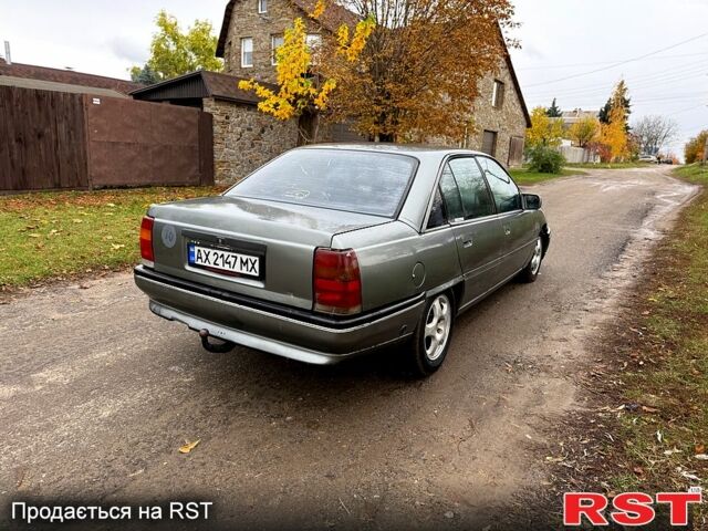 Сірий Опель Омега, об'ємом двигуна 2 л та пробігом 225 тис. км за 1000 $, фото 4 на Automoto.ua