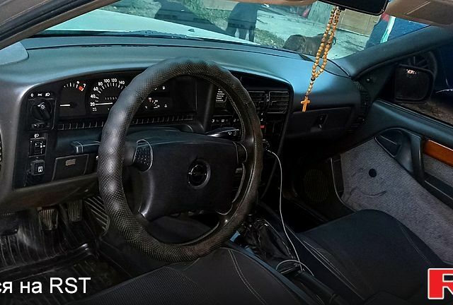 Опель Омега 1987 в Николаеве на Automoto.ua Серый Опель Омега, объемом двигателя 2 л и пробегом 0 тыс. км за 1850 $, фото 5 на Automoto.ua