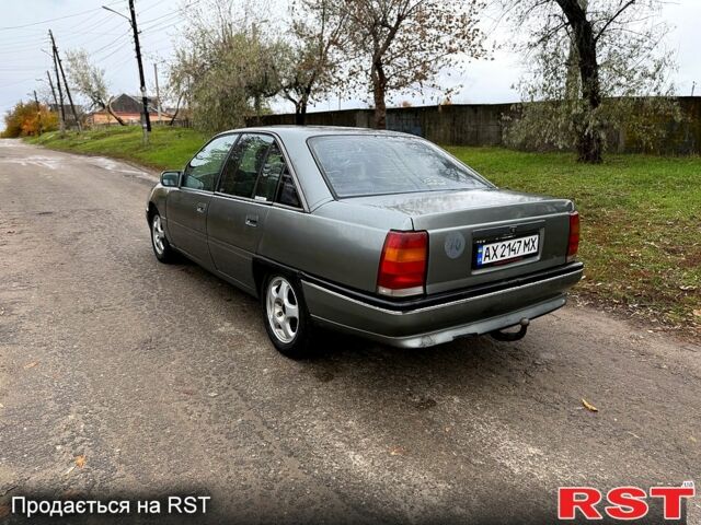 Сірий Опель Омега, об'ємом двигуна 2 л та пробігом 225 тис. км за 1000 $, фото 6 на Automoto.ua